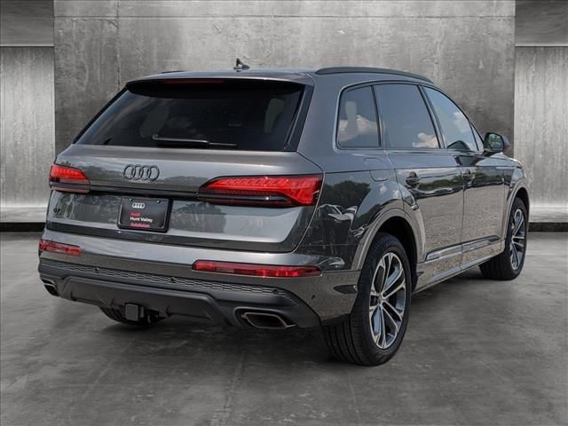 2025 Audi Q7 Premium Plus