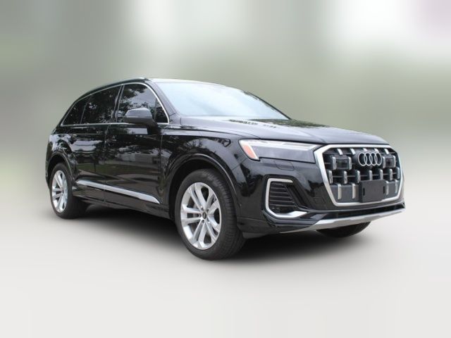 2025 Audi Q7 Premium Plus