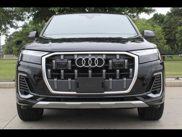 2025 Audi Q7 Premium Plus