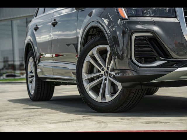 2025 Audi Q7 Premium Plus