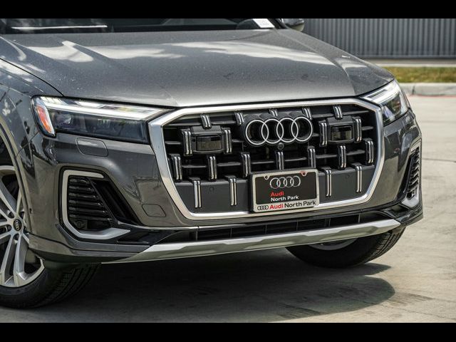 2025 Audi Q7 Premium Plus