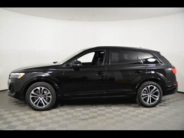 2025 Audi Q7 Premium Plus