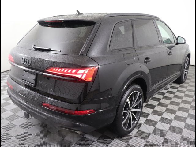 2025 Audi Q7 Premium Plus