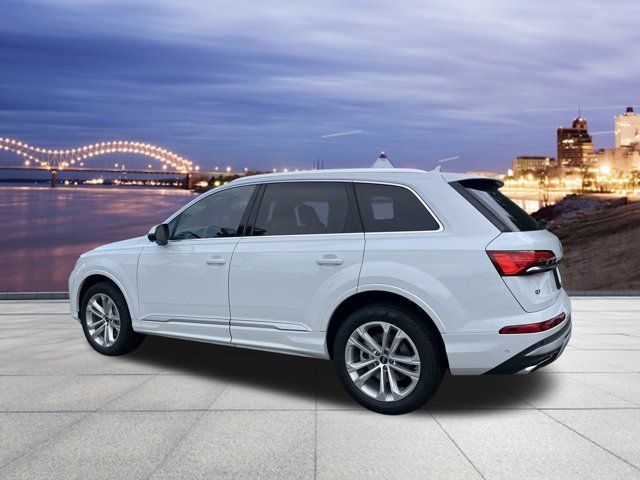 2025 Audi Q7 Premium Plus