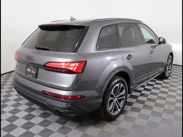 2025 Audi Q7 Premium Plus