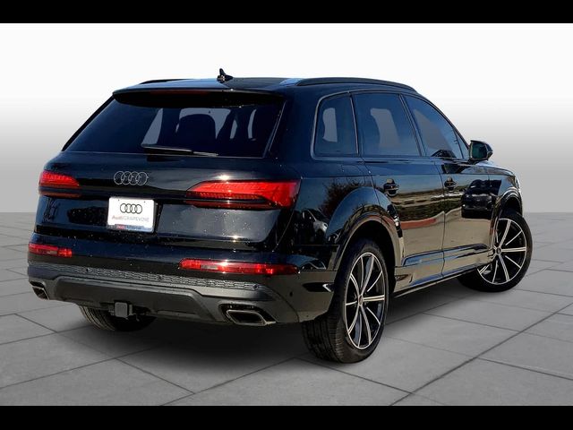 2025 Audi Q7 Premium Plus