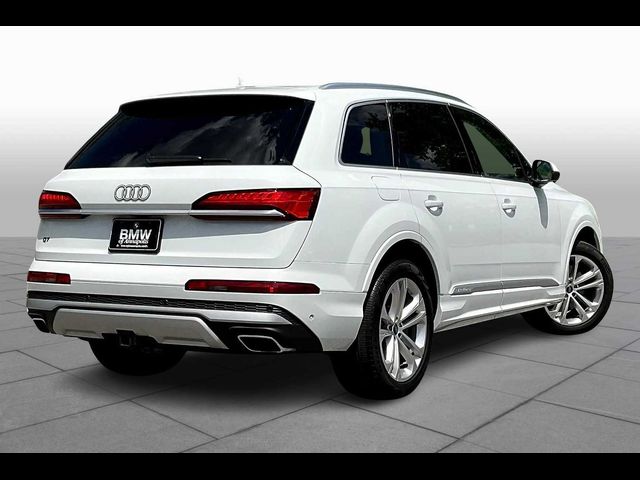 2025 Audi Q7 Premium Plus