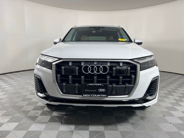 2025 Audi Q7 Premium Plus