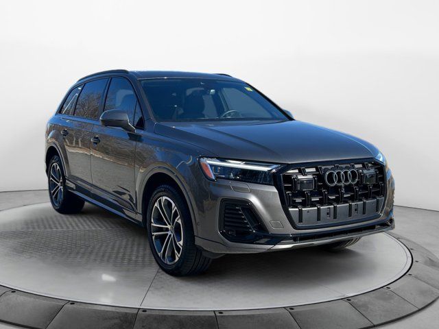 2025 Audi Q7 Premium Plus