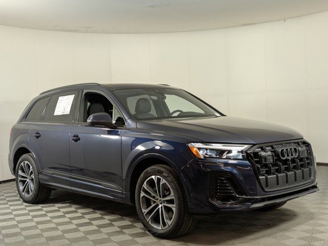 2025 Audi Q7 Premium Plus