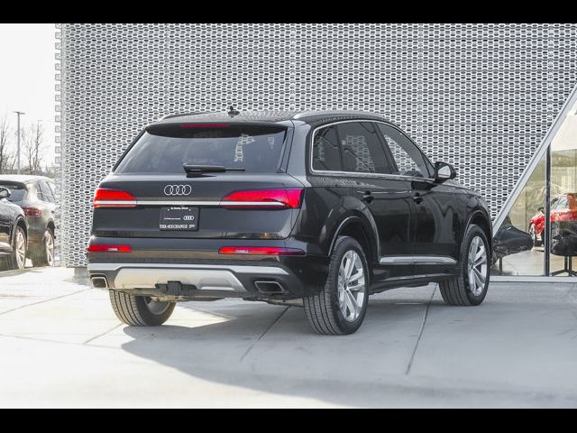 2025 Audi Q7 Premium Plus