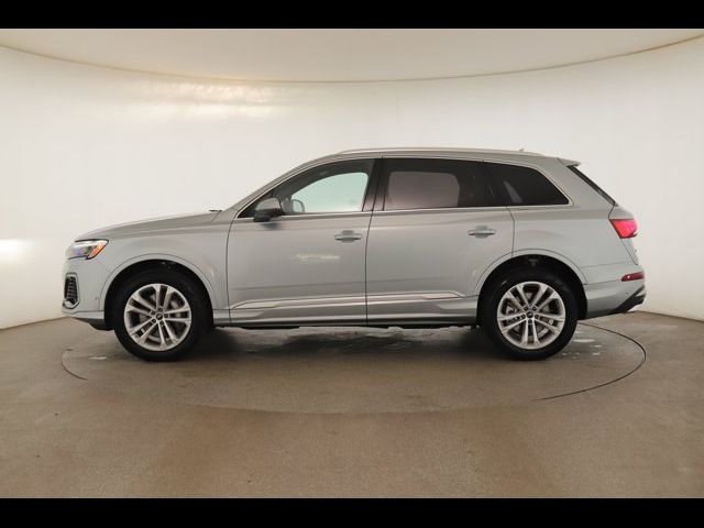 2025 Audi Q7 Premium Plus