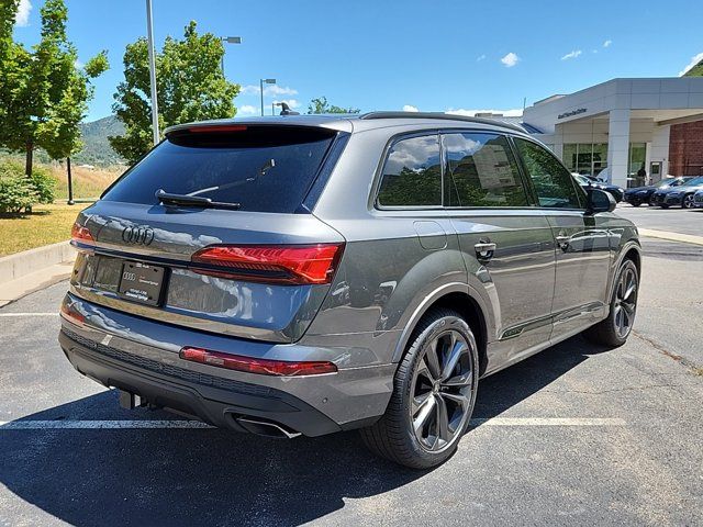 2025 Audi Q7 Premium Plus