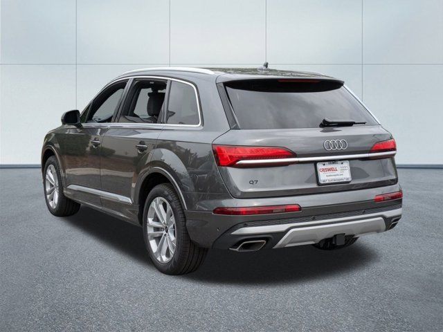 2025 Audi Q7 Premium Plus