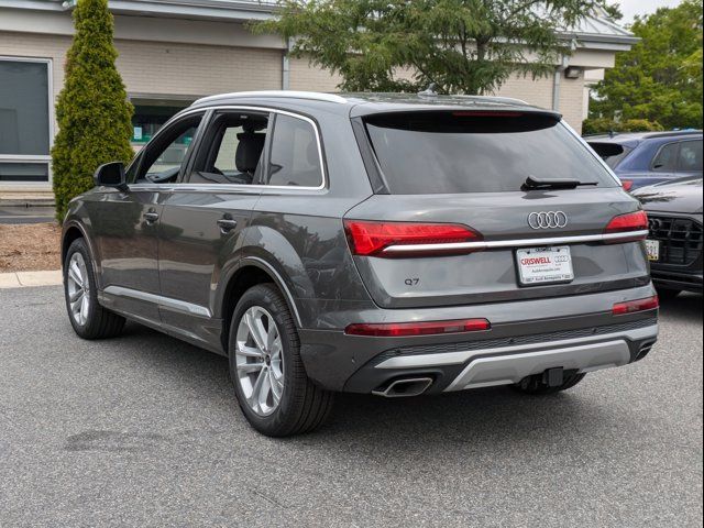 2025 Audi Q7 Premium Plus