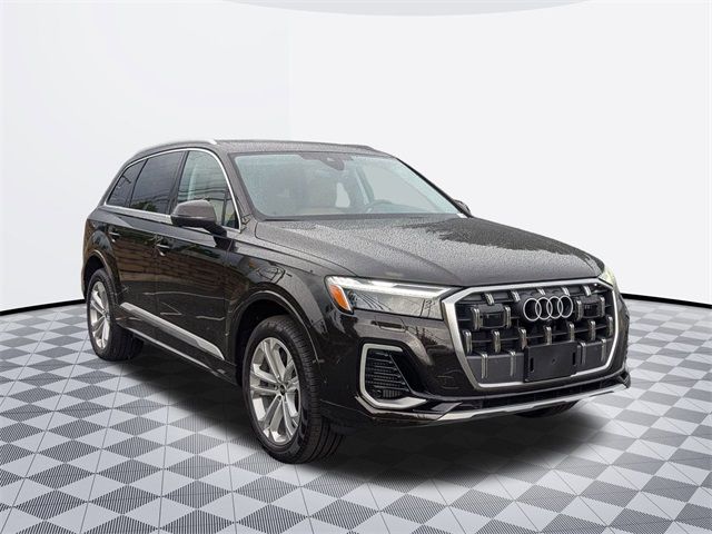 2025 Audi Q7 Premium Plus