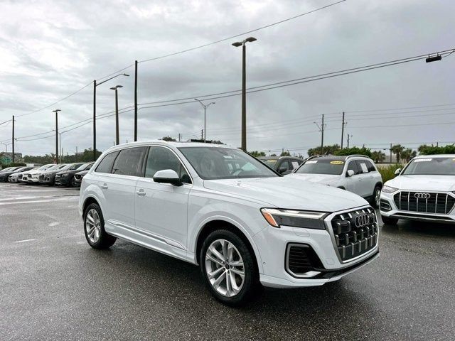 2025 Audi Q7 Premium Plus