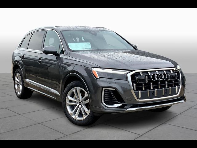 2025 Audi Q7 Premium Plus