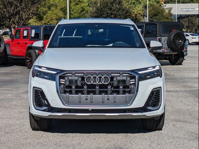 2025 Audi Q7 Premium Plus