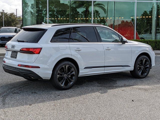 2025 Audi Q7 Premium Plus