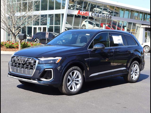 2025 Audi Q7 Premium Plus