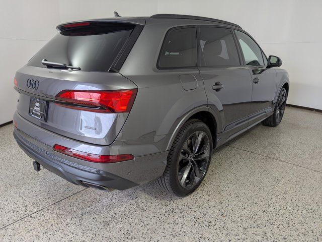 2025 Audi Q7 Premium Plus