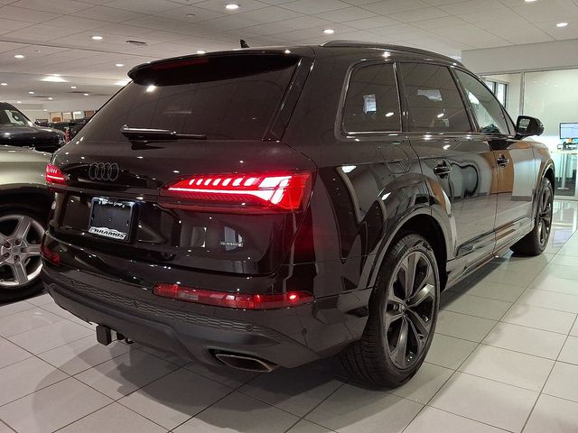 2025 Audi Q7 Premium Plus