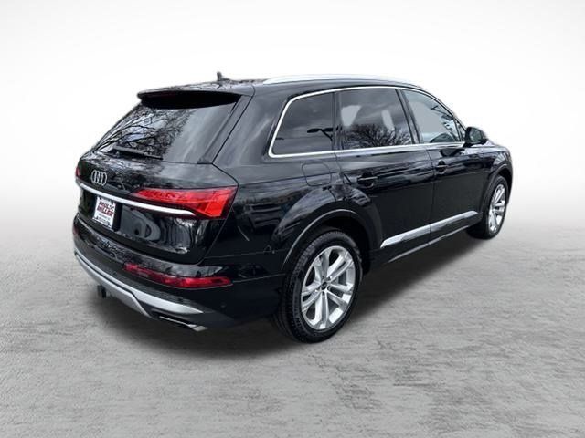 2025 Audi Q7 Premium Plus