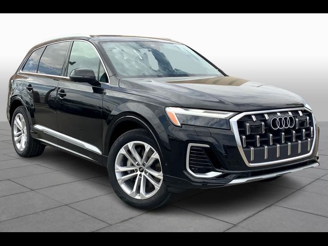 2025 Audi Q7 Premium Plus