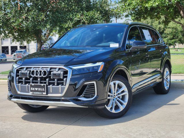 2025 Audi Q7 Premium Plus