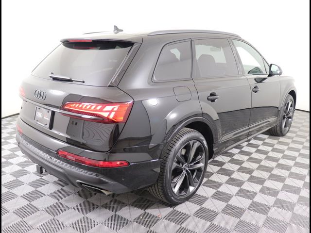 2025 Audi Q7 Premium Plus