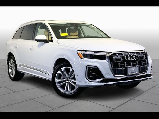 2025 Audi Q7 Premium Plus