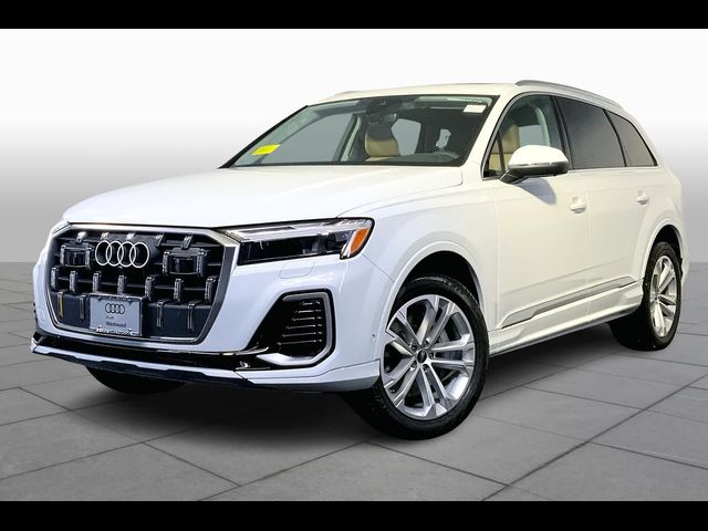 2025 Audi Q7 Premium Plus