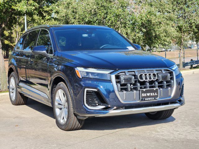 2025 Audi Q7 Premium Plus