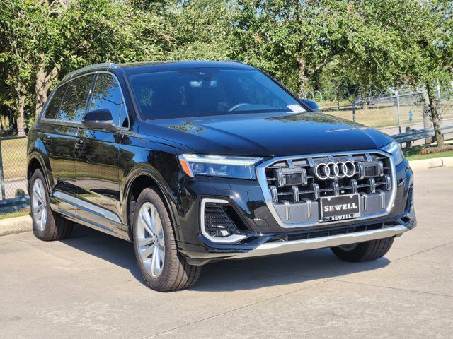 2025 Audi Q7 Premium Plus