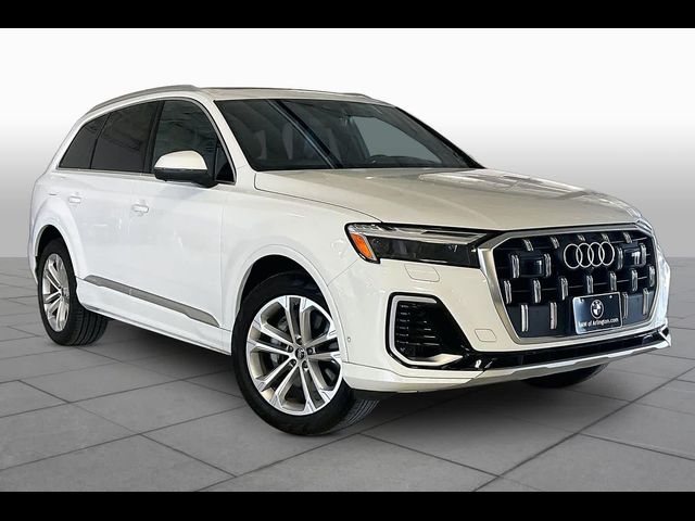 2025 Audi Q7 Premium Plus