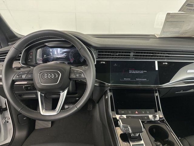 2025 Audi Q7 Premium Plus