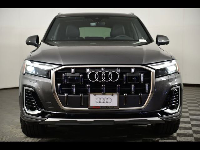 2025 Audi Q7 Premium Plus