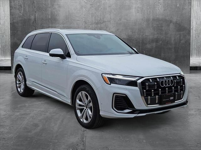 2025 Audi Q7 Premium Plus