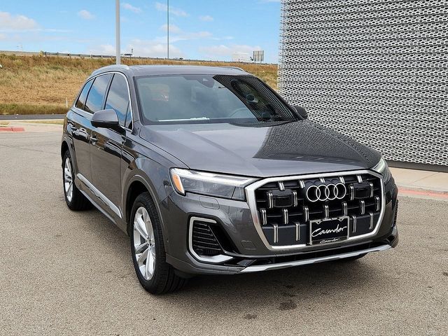 2025 Audi Q7 Premium Plus