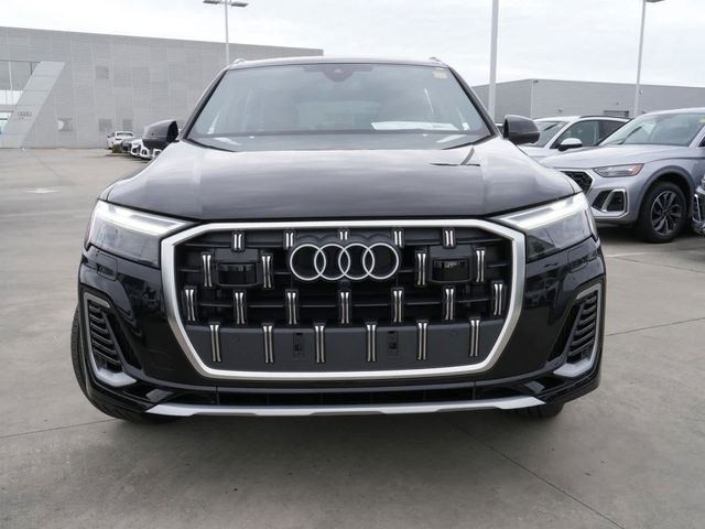 2025 Audi Q7 Premium Plus