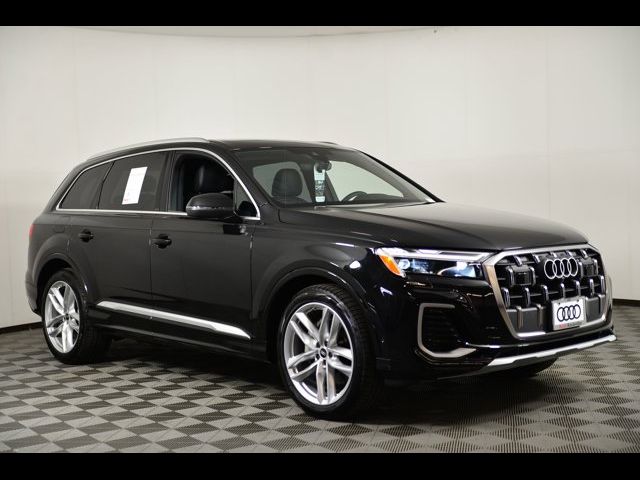 2025 Audi Q7 Premium Plus