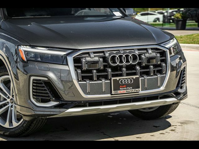 2025 Audi Q7 Premium Plus