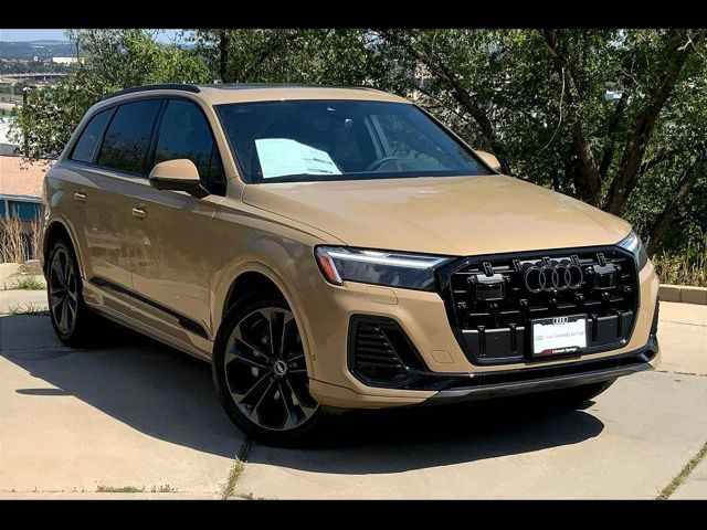 2025 Audi Q7 Premium Plus