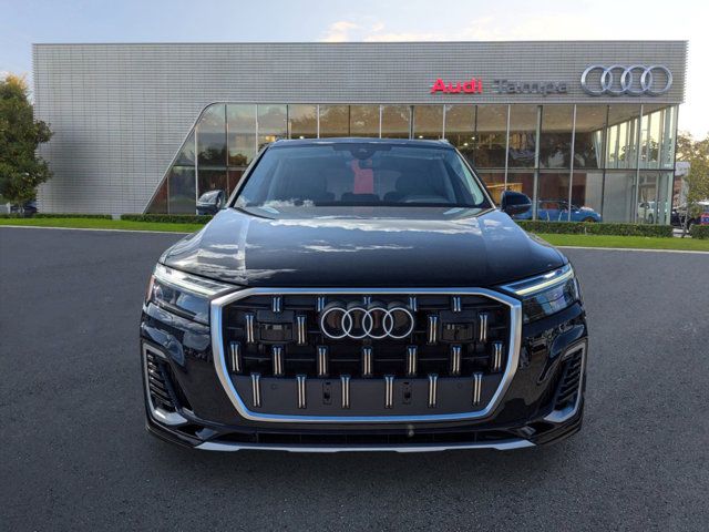 2025 Audi Q7 Premium Plus