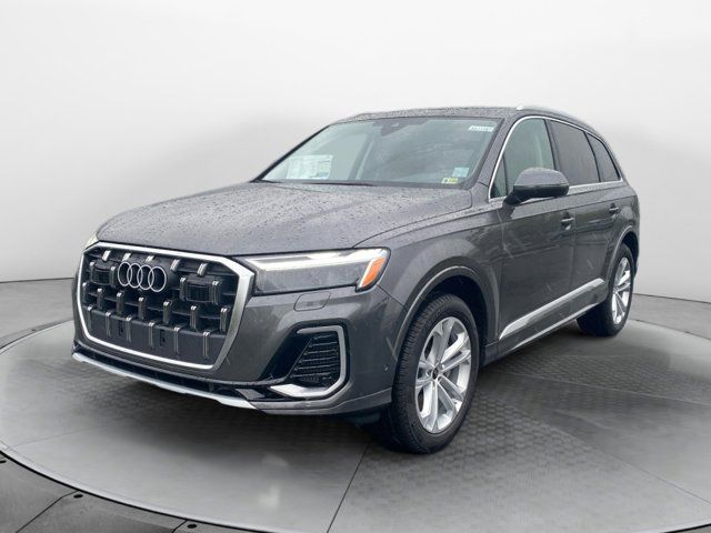 2025 Audi Q7 Premium Plus