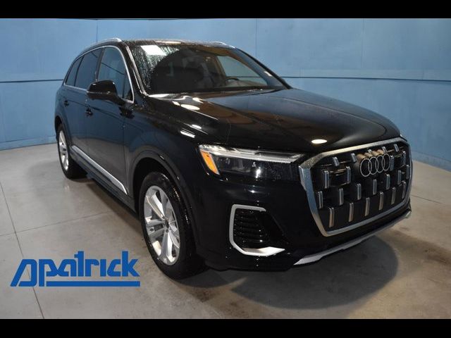 2025 Audi Q7 Premium Plus