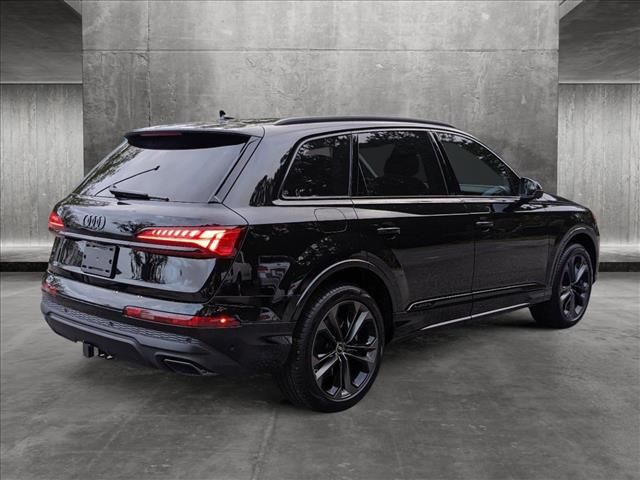 2025 Audi Q7 Premium Plus