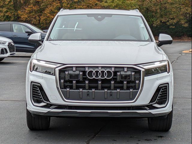 2025 Audi Q7 Premium Plus