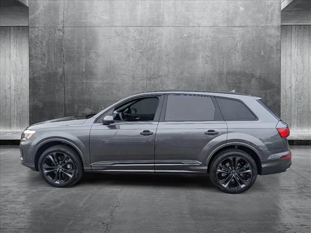 2025 Audi Q7 Premium Plus